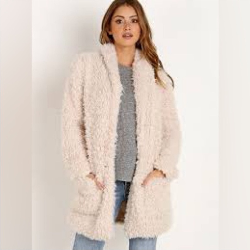 BB Dakota ||  “Fur Mix-A-Lot” Cream Coat